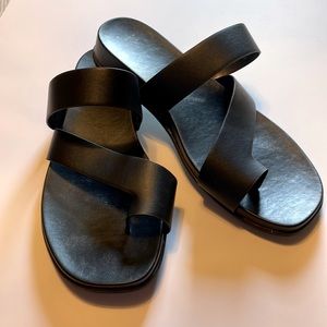 Women’s Size 12 Black Sandals